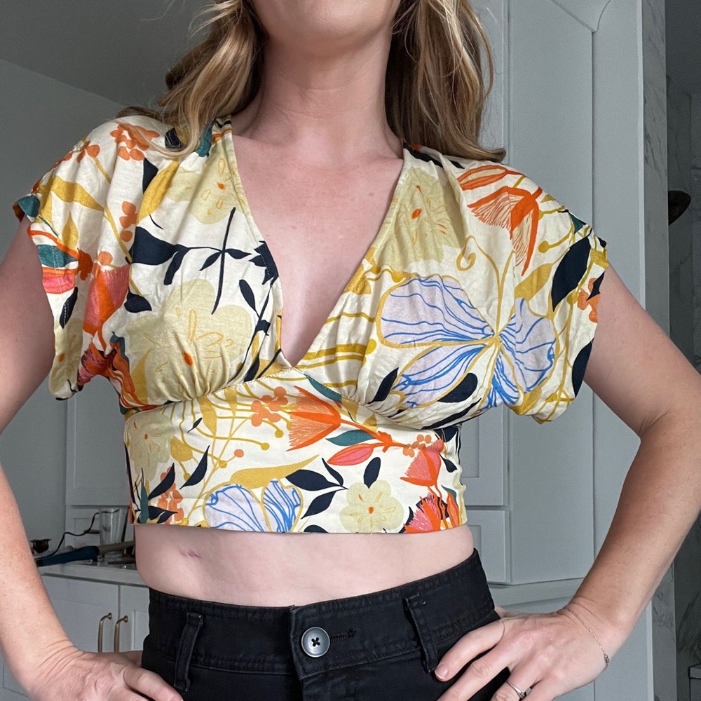 Bl_NK London buttery, soft Floral Wrap crop top